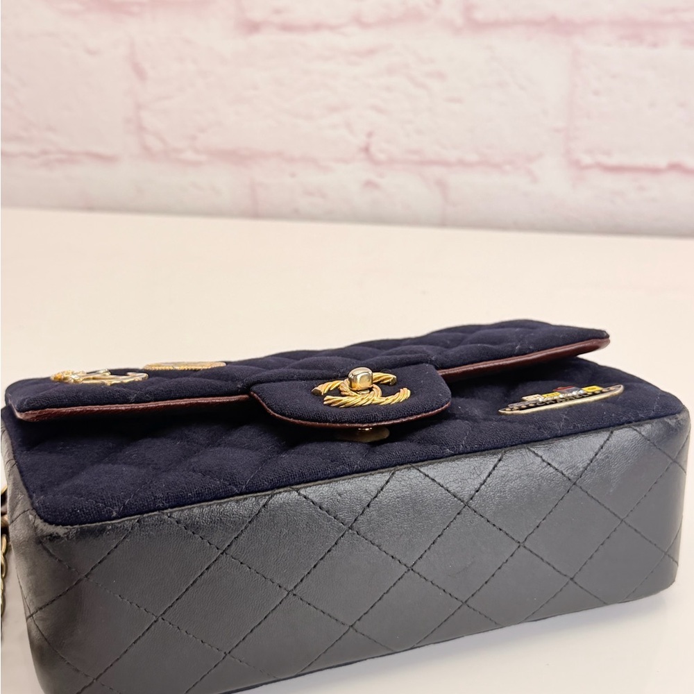 CHANEL Navy Quilted Paris Hamburg Charm Mini Flap Nautical - Picture 6 of 16